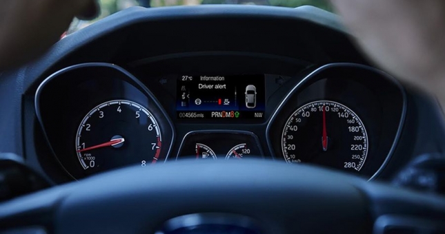 5 đèn cảnh báo nguy hiểm trên ôtô thường bị tài xế 'làm ngơ'